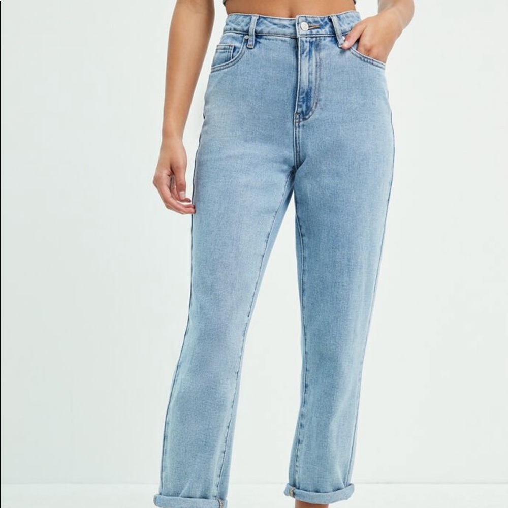 Pacsun light wash high waisted mom jeans